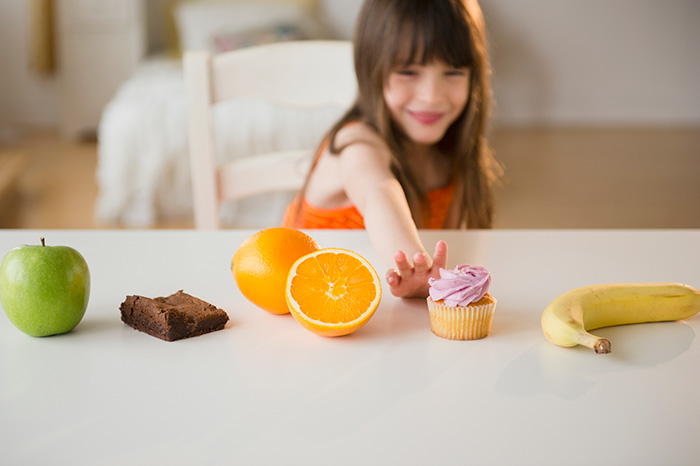 25 советов, как отучить ребенка от сладкого