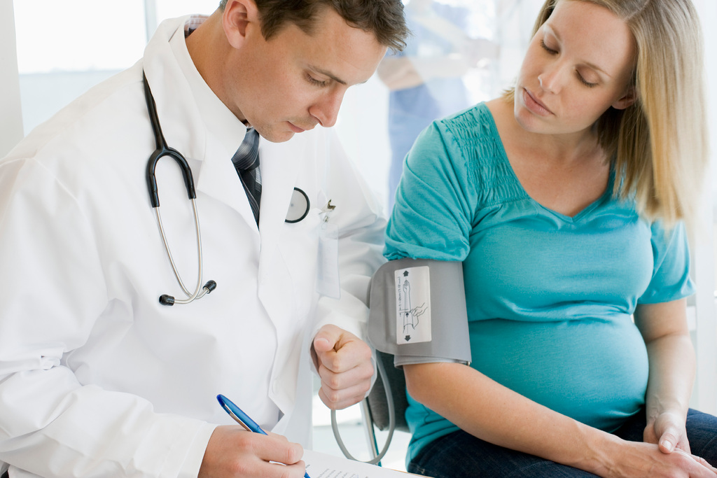 Эрозия, миома, эндометриоз: беременность и женские болезни