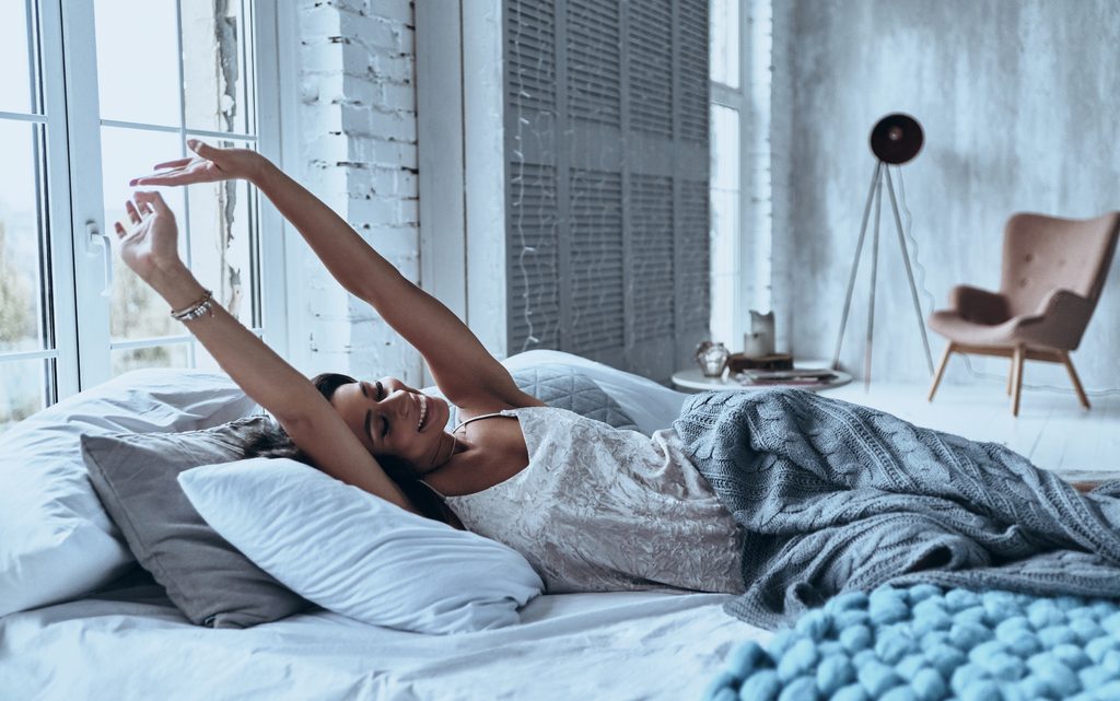 Как просыпаться легко: 5 способов сделать утро добрым