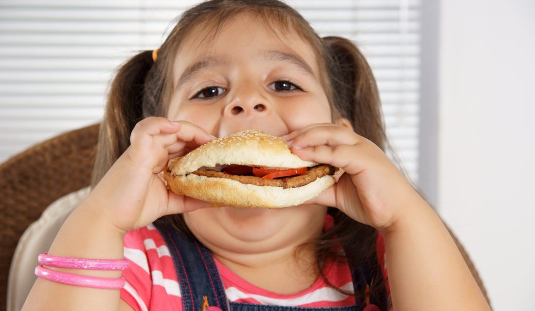 Детское ожирение: 6 шагов, чтобы уберечь от него ребенка