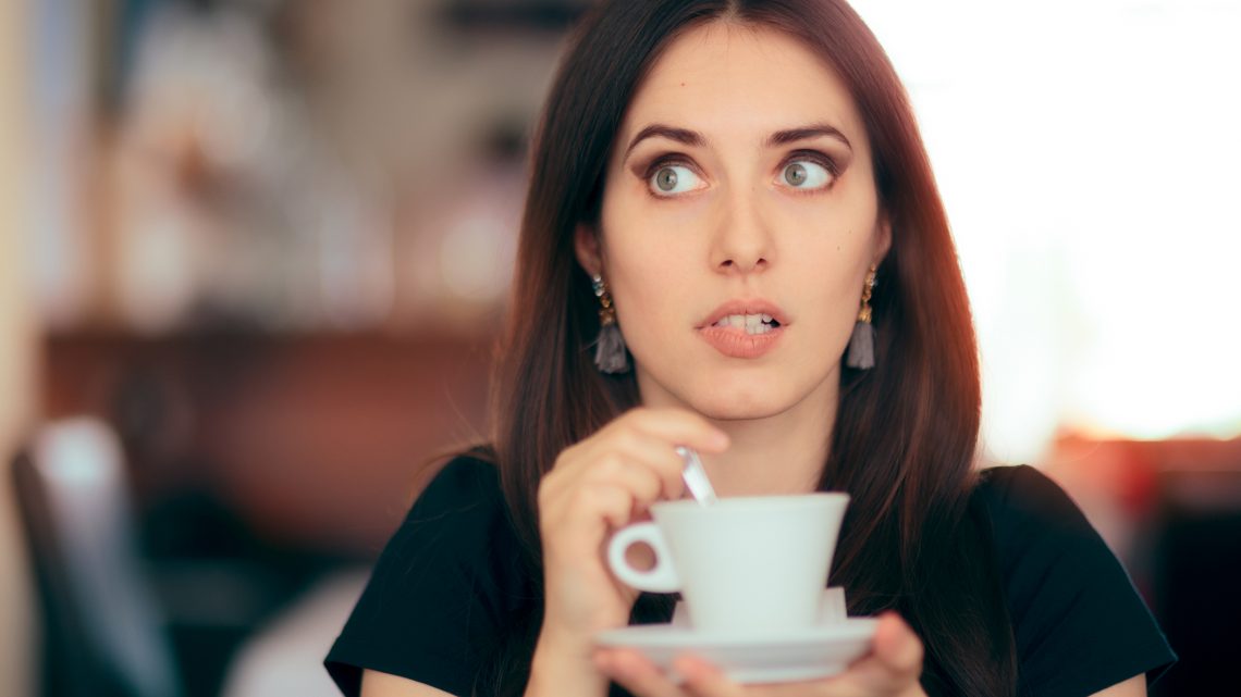 8 признаков того, что вы пьете слишком много кофе