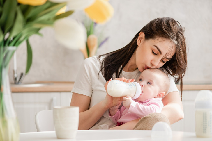 Как кормить малыша смесью: все, что маме нужно об этом знать