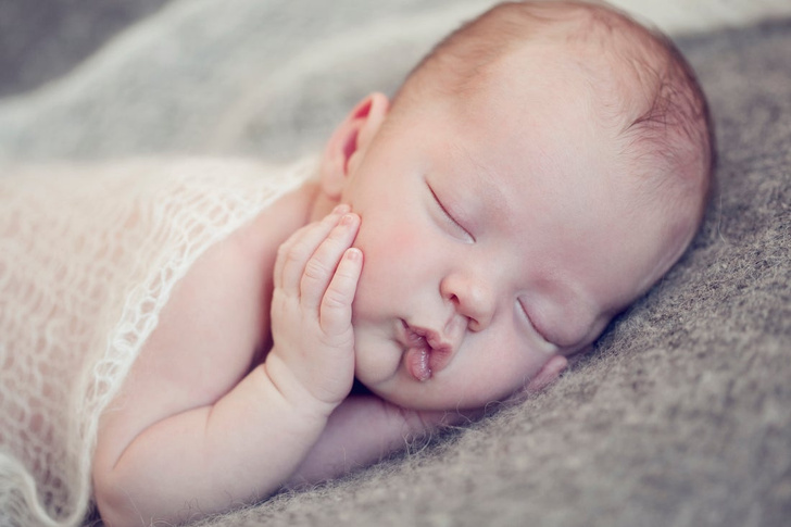 Психолог Богданова назвала 7 способов приучить малыша спать всю ночь, не просыпаясь