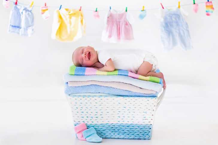 Как правильно стирать и нужно ли гладить вещи новорожденного