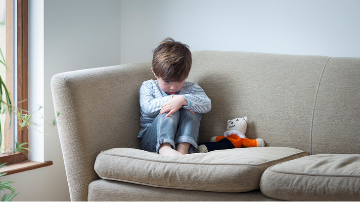 Вопрос психологу: Сверстники дразнят сына до слез и драки