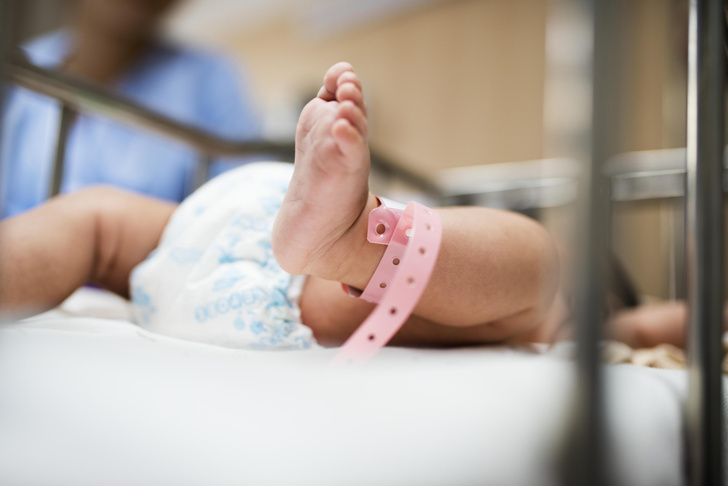 В Сочи после домашних родов умер недоношенный ребенок: мать малыша категорически отказывалась ехать в больницу