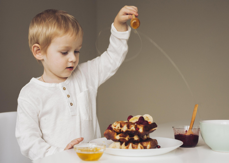 Как ограничить сладкое в рационе ребенка и не лишить его радости