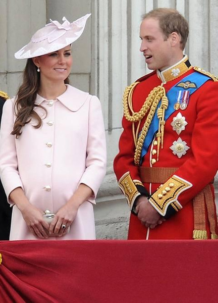 11 самых красивых выходов Кейт Миддлтон на параде Trooping The Colour